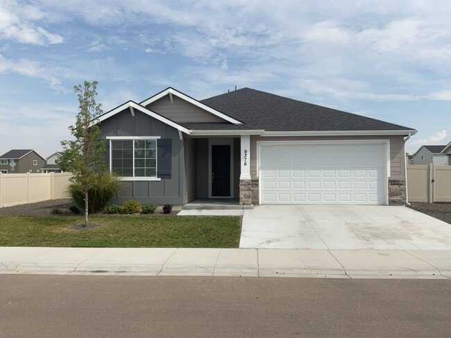 Building Photo - 9376 W Dove Creek St