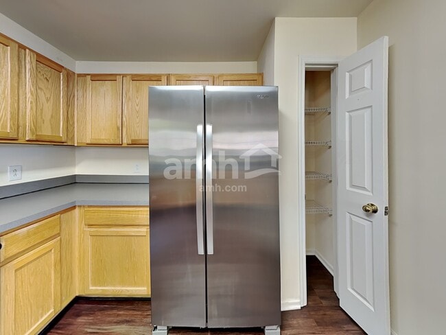 Photo - 605 Daniel Ct