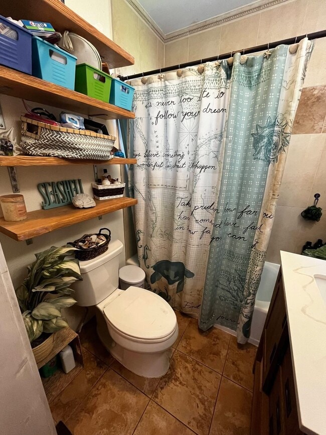 Photo - 204 Van Trump Ave NE