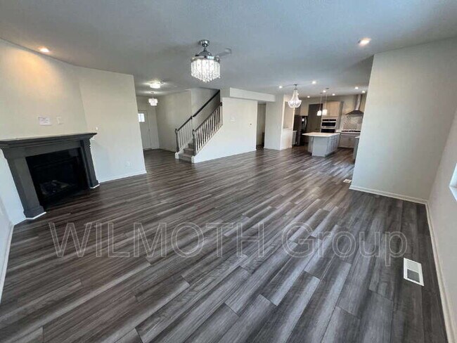 Photo - 5374 Noble Crossing Pkwy W