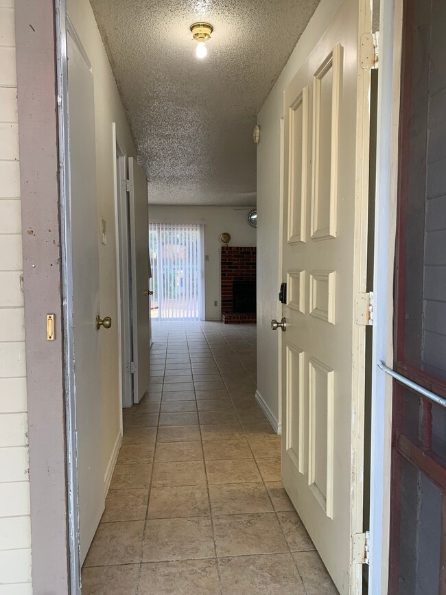 Photo - 2619 Alcott Ln
