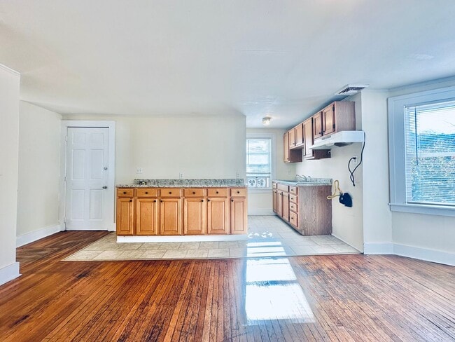 Photo - 179 Bradley St Unit 179-2