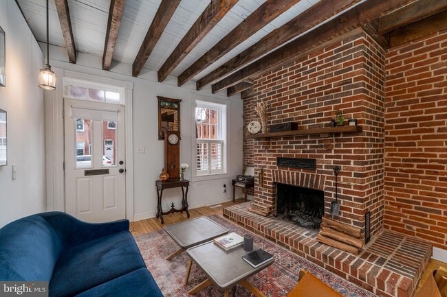 Photo - 803 S Bond St