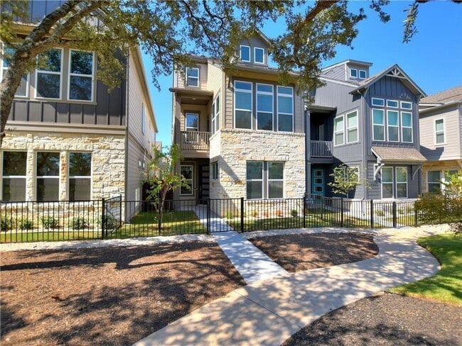 Building Photo - 13611 Terrett Trce