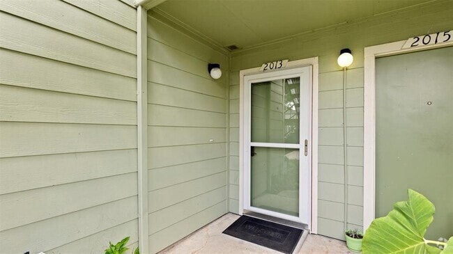 Building Photo - 14777 Wunderlich Dr Unit 2013 Rental
