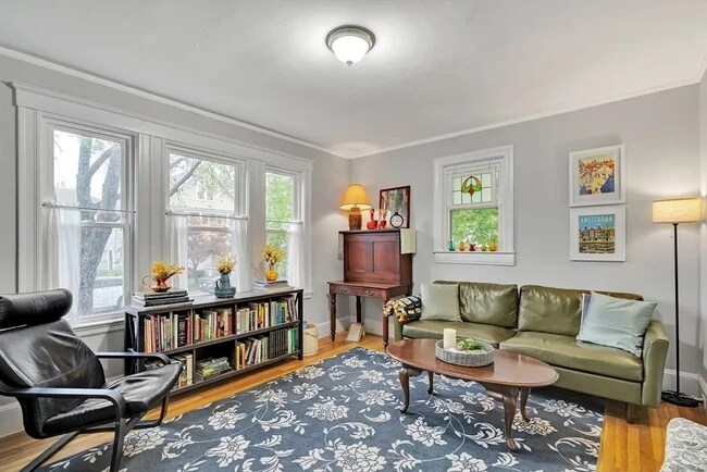 Photo - 102 Greaton Rd