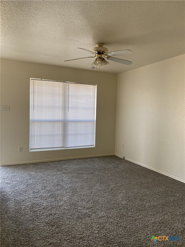 Photo - 4408 Sylvia Dr