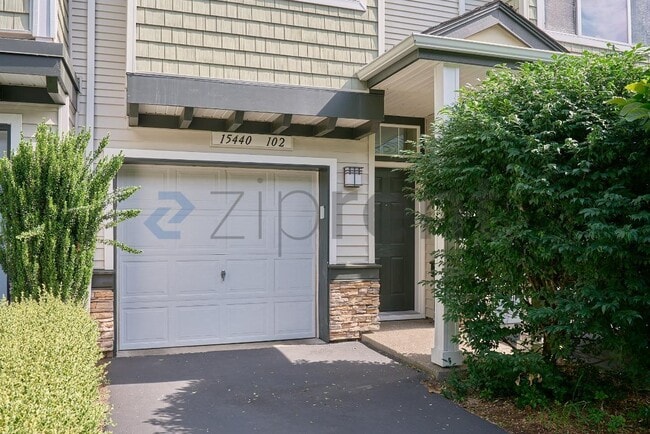 Photo - Unit 102