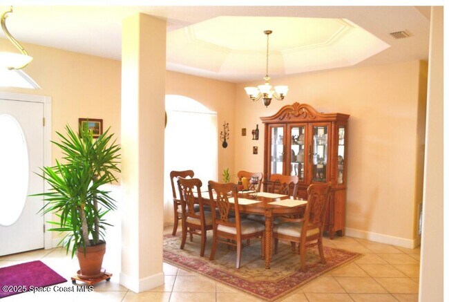 Photo - 350 Gamrott St