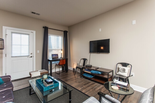 1BR, 1BA - 792 SF - The Rosedale