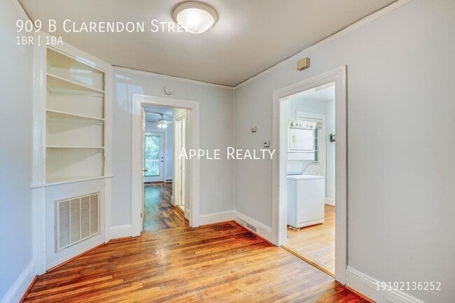 Photo - 909 Clarendon St