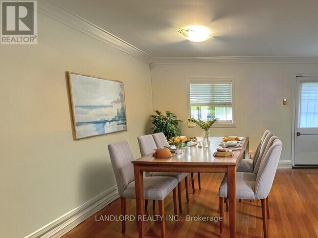 Photo - 5 Lanbrooke Ave