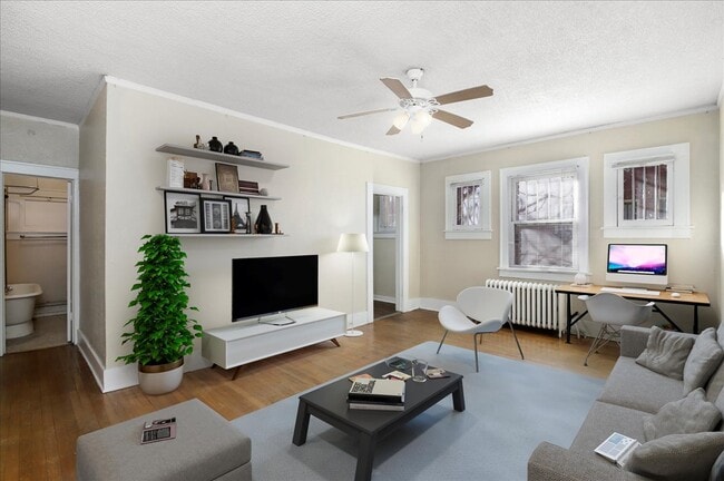 Photo - 975 N Washington St Unidad 11