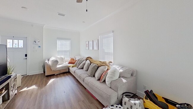 Photo - Beautiful 3/2.5 Verandas Townhouse