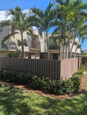 Building Photo - 6823 68th Way Rental