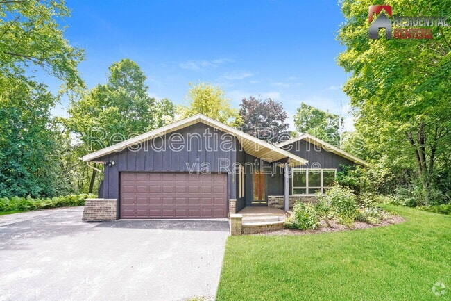 Building Photo - 11539 N Parkview Dr Rental