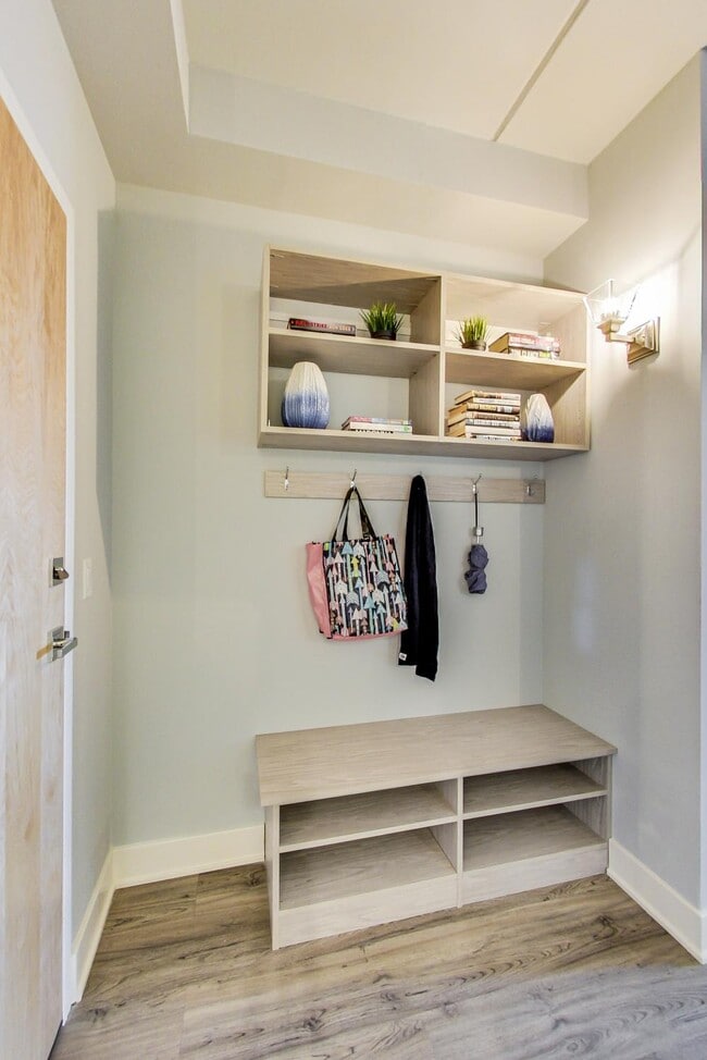 Photo - 1 bedroom in Chicago IL 60610 Unit 601