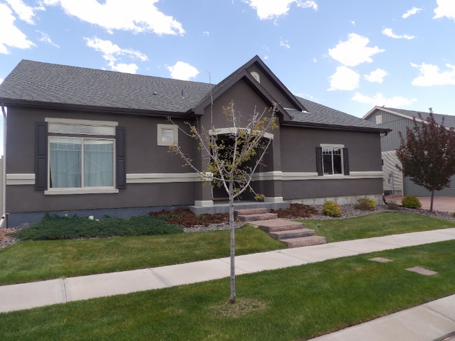 Photo - 6520 Golden Briar Ln