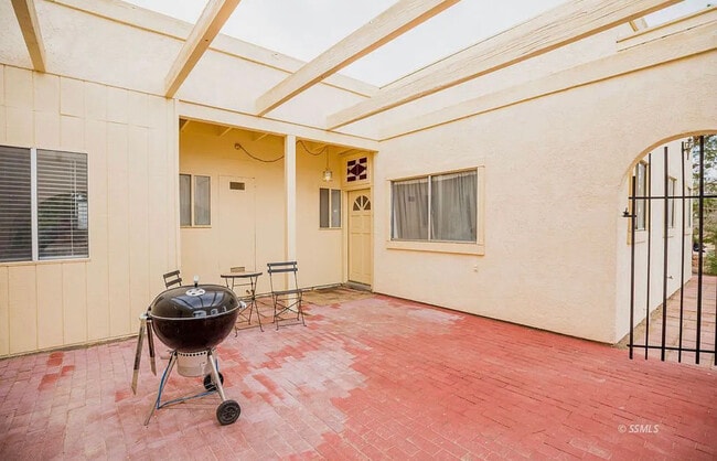 Photo - 1617 S Forest Knoll St