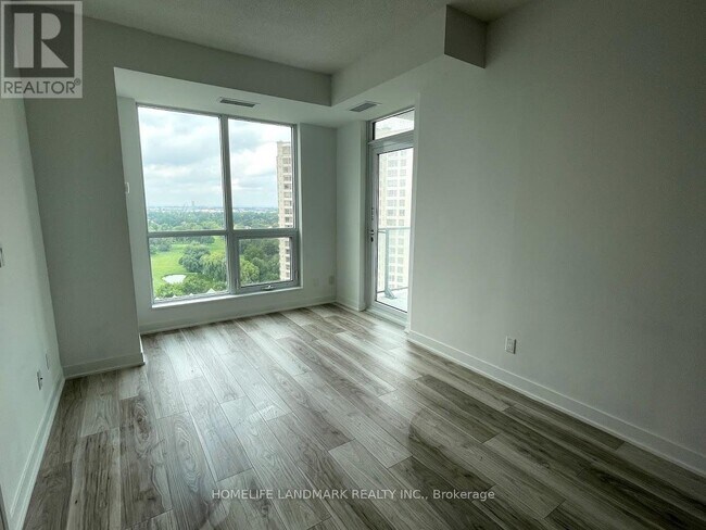 Photo - 195 Bonis Ave Unité 1805