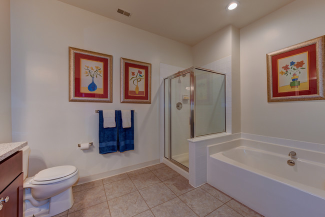 Photo - Jacobs Woods Apartments