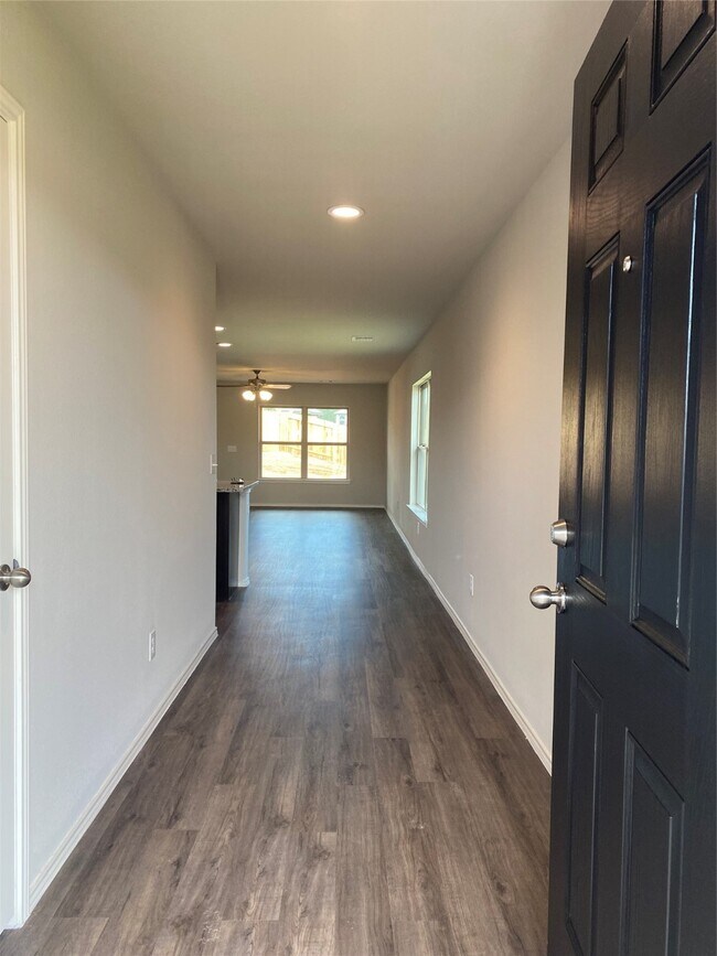 Photo - 802 Faison Ct