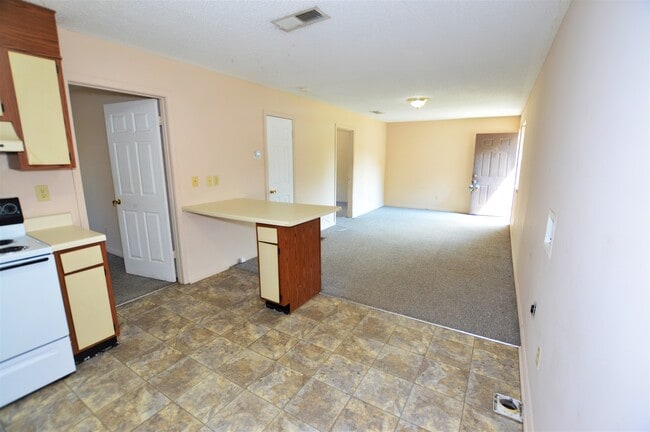 College Corner Apartments