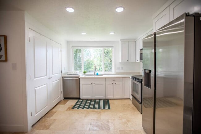 9949 E Sego Lily Dr Unit SI ID1249835P