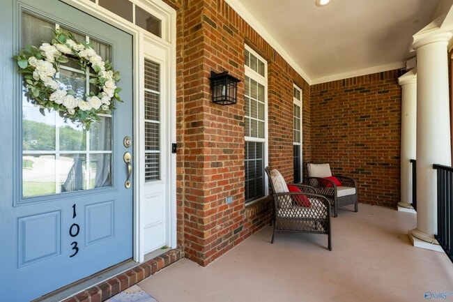 Photo - 103 Wickerberry Ln