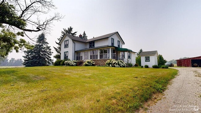 Building Photo - 9476 W Michigan Ave Rental