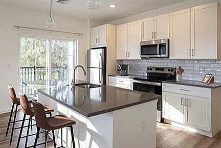 Building Photo - The Square at Millers Crossing