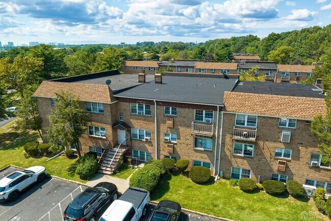 Photo - 18 College Dr Condo Unit 18