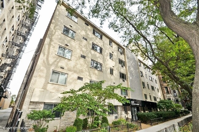 Building Photo - 2629 N Hampden Ct Unit 516