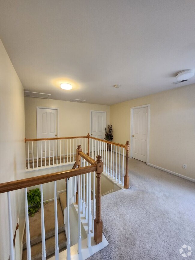 Building Photo - Desirable Ballantyne location Rental