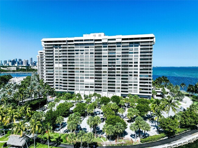 Photo - 1 Grove Isle Dr Condo Unit A310
