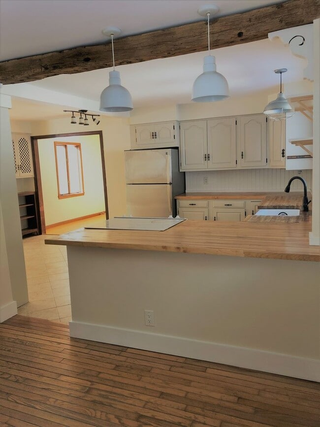 Photo - Single Family Home On 6 Acres Of Land