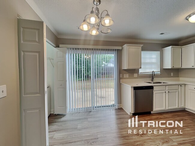 Photo - 367 Olde North Church Dr