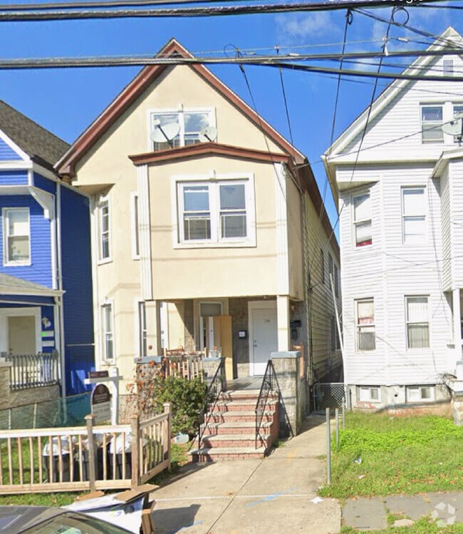 Building Photo - 1057 Lafayette St Unit 2-3 Rental