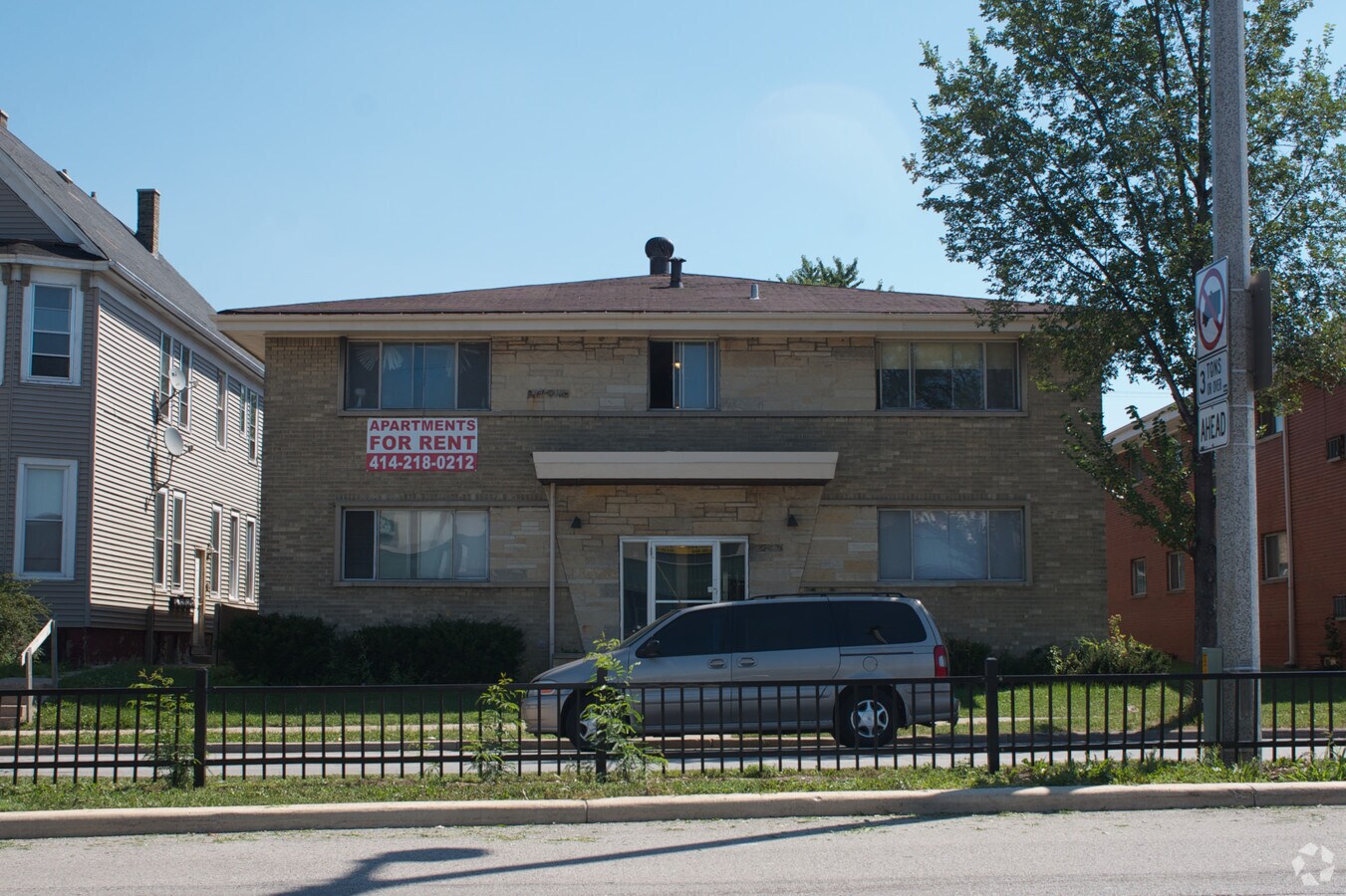 Photo - 754 S Layton Blvd Apartments