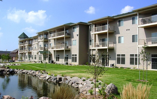 Donegal Pointe Apartments