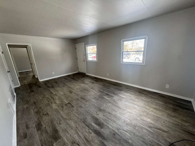 Photo - 4018 Tyler St