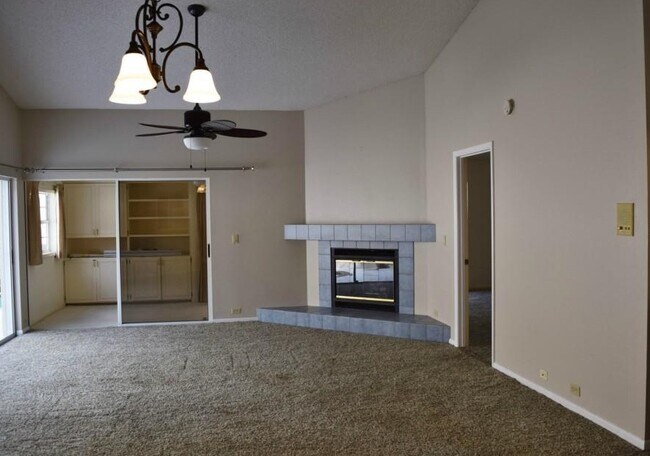 Photo - 4355 Marcott Cir