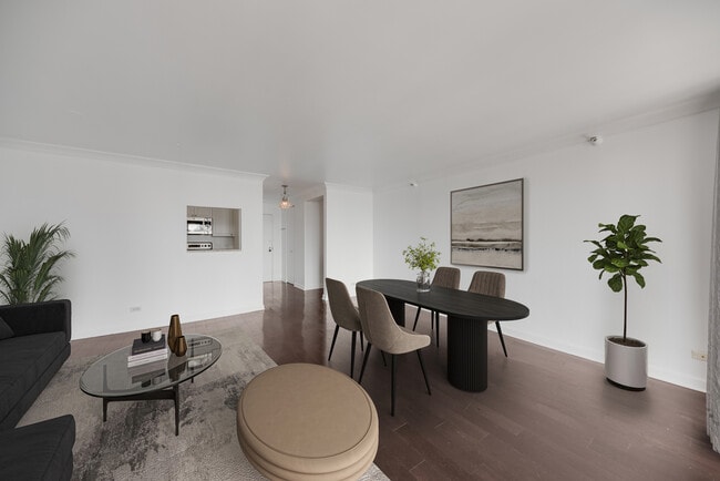 Photo - 10 E Ontario St Unit 4501