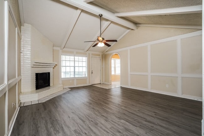Photo - 23014 Whispering Willow Dr