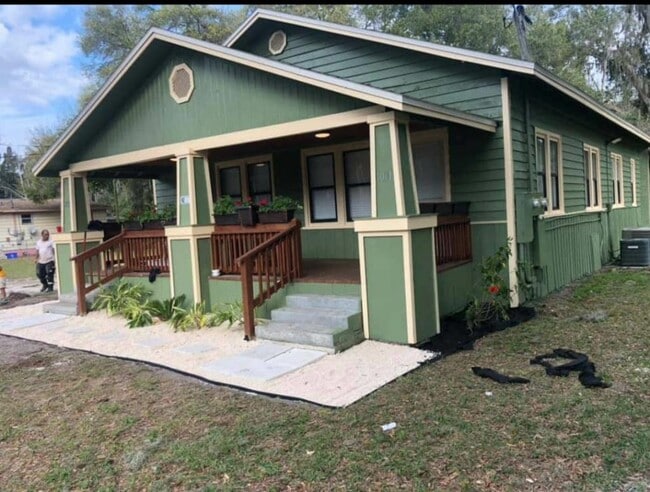 Photo - 1031 Neville Ave