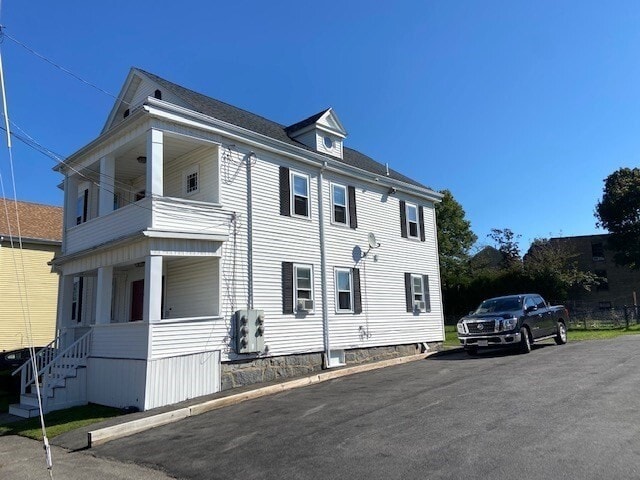 Photo - 17 Grafton St Unit 2