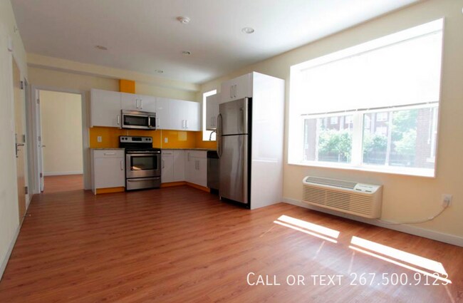 Building Photo - 243 S 49th St Unit 107