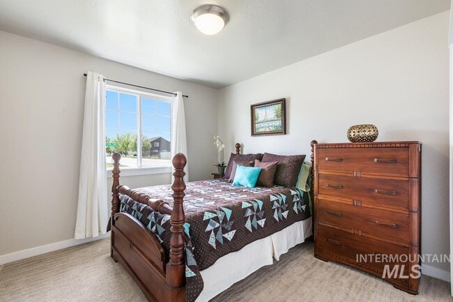 Photo - 6033 N Silver Spruce Ave