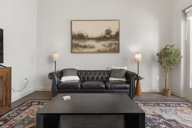 Photo - 5820 1/2 Cameron Rd Unidad FL1-ID1295731P