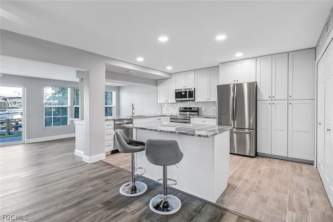 Photo - 4312 S Bay Cir